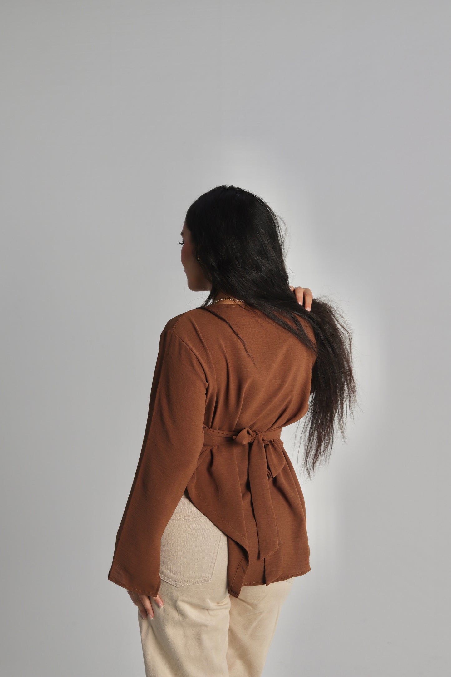 Taya Basic Shirt in Brown