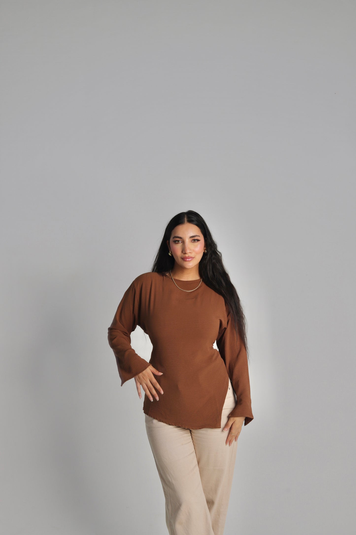 Taya Basic Shirt in Brown